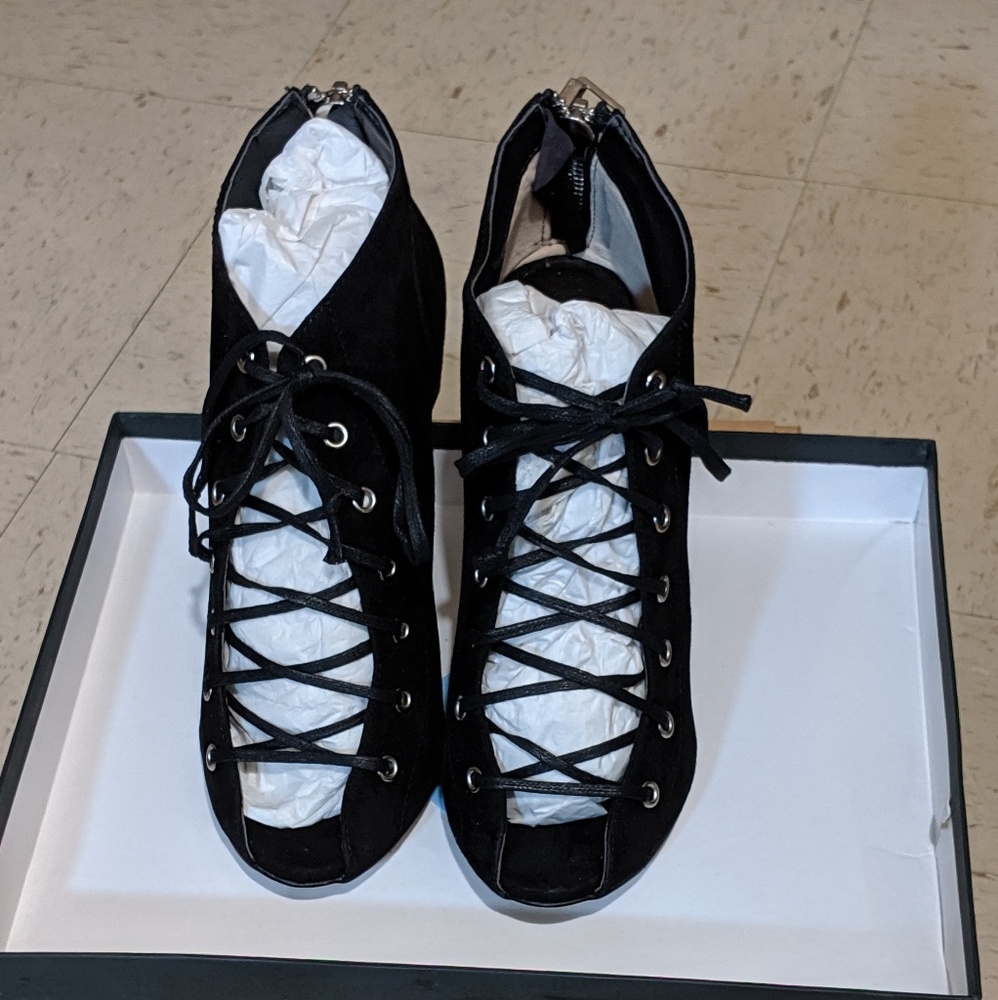 Tony Bianco heels
